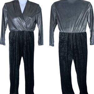 Vintage Jumpsuit Shimmer Top Black Velvet Bottoms V Neck Shoulder Pads Size 8P